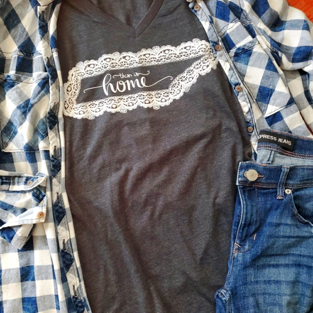 NEW State of Lace Tennessee V Neck